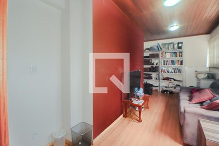 Apartamento à venda com 250m², 4 quartos e 2 vagas Apartamento à venda com 250m², 4 quartos e 2 vagasCobertura - Escritório