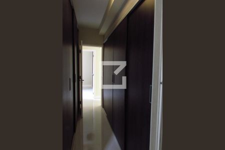 Apartamento à venda com 139m², 3 quartos e 2 vagasSuíte 1 - closet