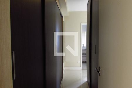 Apartamento à venda com 139m², 3 quartos e 2 vagasSuíte 1 - closet