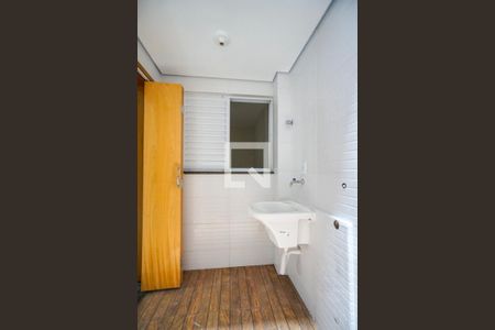 Apartamento à venda com 35m², 2 quartos e sem vaga Apartamento à venda com 35m², 2 quartos e sem vagaÁrea de serviço