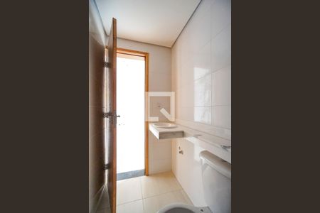 Apartamento à venda com 35m², 2 quartos e sem vaga Apartamento à venda com 35m², 2 quartos e sem vagaBanheiro