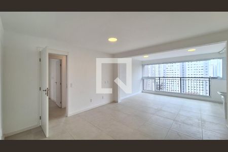Sala/Cozinha/Área de serviço de apartamento para alugar com 3 quartos, 74m² em Barra Funda, São Paulo