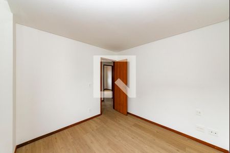 Apartamento à venda com 135m², 4 quartos e 3 vagasQuarto 4