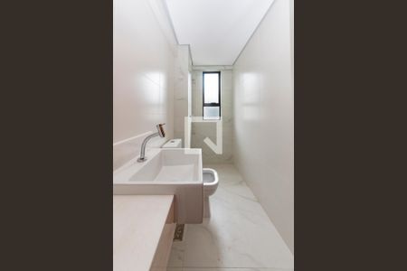 Apartamento à venda com 135m², 4 quartos e 3 vagasBanheiro Social