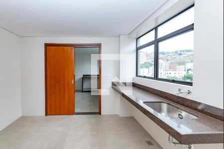 Apartamento à venda com 135m², 4 quartos e 3 vagasÁrea de Serviço