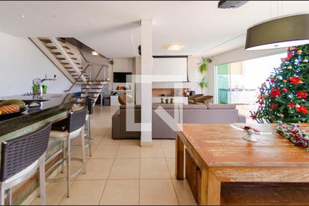 Casa à venda com 450m², 4 quartos e 3 vagasSala 2