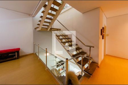 Casa à venda com 450m², 4 quartos e 3 vagasCorredor