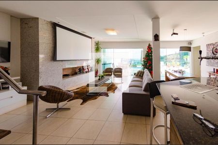 Casa à venda com 450m², 4 quartos e 3 vagasSala 2