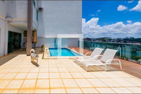 Casa à venda com 450m², 4 quartos e 3 vagasÁrea externa