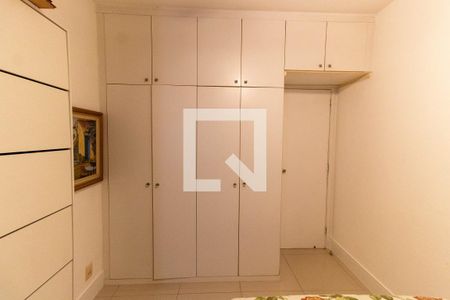 Apartamento à venda com 145m², 3 quartos e 2 vagasQuarto 2
