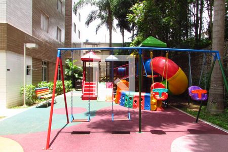 Apartamento para alugar com 233m², 3 quartos e 3 vagasÁrea comum - Playground