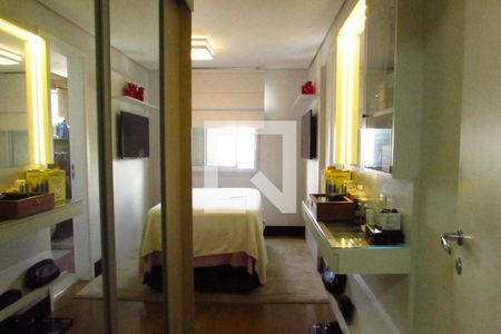 Apartamento para alugar com 233m², 3 quartos e 3 vagasSuíte 1