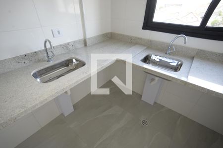 Apartamento à venda com 37m², 1 quarto e 1 vagaCozinha/Serviço