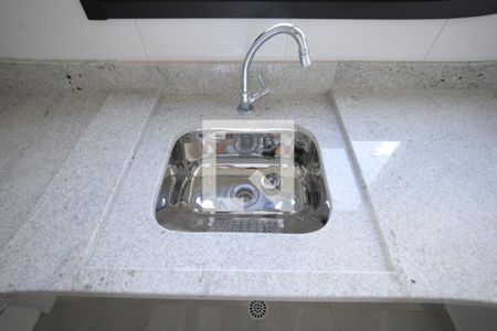 Apartamento à venda com 37m², 1 quarto e 1 vagaCozinha/Serviço