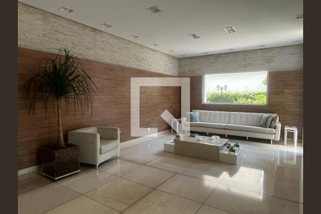 Apartamento à venda com 245m², 4 quartos e 4 vagasHall social