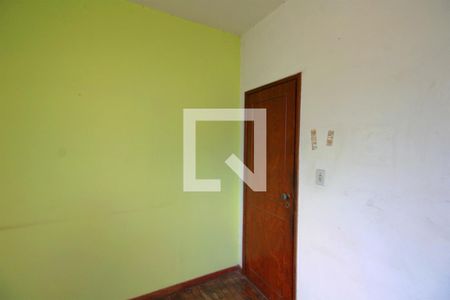 Casa à venda com 200m², 5 quartos e 2 vagasQuarto 2