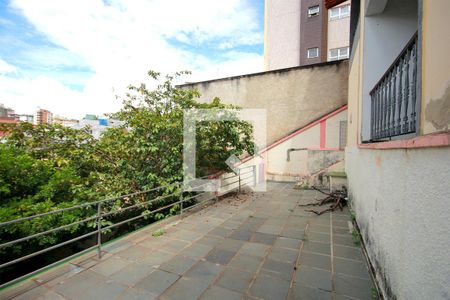 Casa à venda com 200m², 5 quartos e 2 vagasQuintal