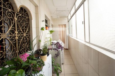 Apartamento à venda com 85m², 2 quartos e sem vaga Apartamento à venda com 85m², 2 quartos e sem vagaÁrea de Serviço