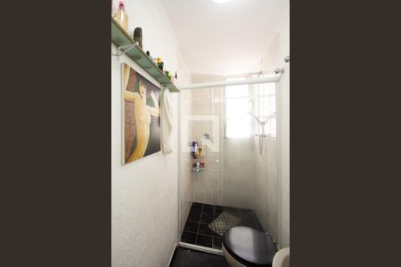 Apartamento à venda com 85m², 2 quartos e sem vaga Apartamento à venda com 85m², 2 quartos e sem vagaBanheiro da Suíte