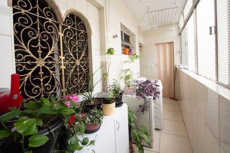 Apartamento à venda com 85m², 2 quartos e sem vaga Apartamento à venda com 85m², 2 quartos e sem vagaÁrea de Serviço