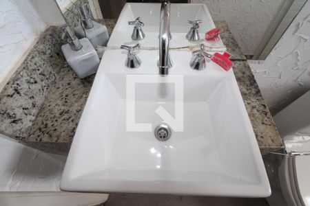 Apartamento à venda com 90m², 3 quartos e 2 vagasBanheiro 1