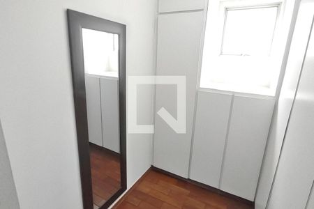 Casa à venda com 360m², 3 quartos e 6 vagasCloset da suíte 1