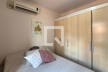 Casa à venda com 180m², 3 quartos e 2 vagasQuarto 3