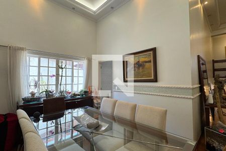 Casa de condomínio à venda com 360m², 4 quartos e 4 vagasSala de Jantar