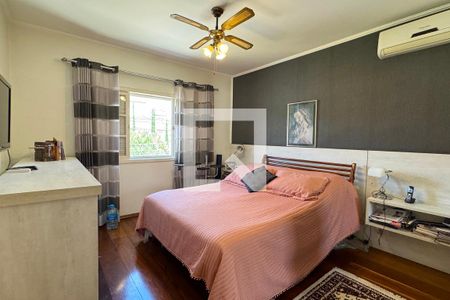 Casa de condomínio à venda com 360m², 4 quartos e 4 vagasSuíte 1