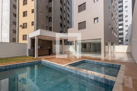 Apartamento à venda com 66m², 2 quartos e 2 vagas Apartamento à venda com 66m², 2 quartos e 2 vagasÁrea comum - Piscina