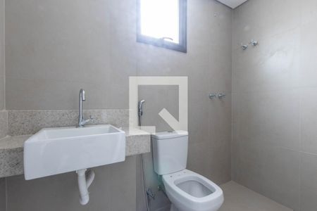 Apartamento à venda com 66m², 2 quartos e 2 vagas Apartamento à venda com 66m², 2 quartos e 2 vagasBanheiro