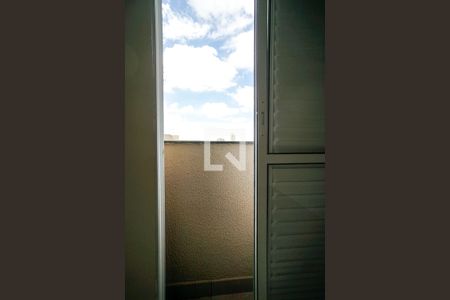 Apartamento à venda com 48m², 2 quartos e 1 vagaVaranda do quarto 02