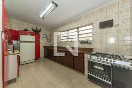 Casa à venda com 218m², 4 quartos e 3 vagas Casa à venda com 218m², 4 quartos e 3 vagasCozinha