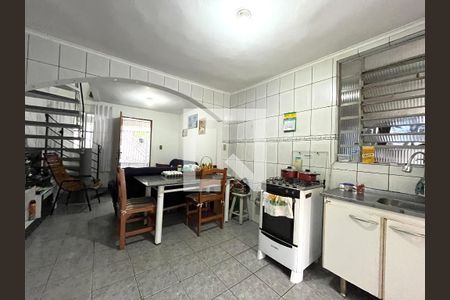 Casa à venda com 80m², 3 quartos e 1 vaga Casa à venda com 80m², 3 quartos e 1 vagaCozinha