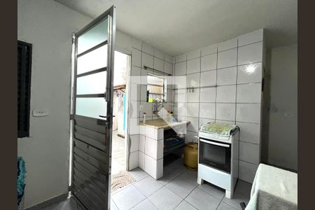 Casa à venda com 80m², 3 quartos e 1 vaga Casa à venda com 80m², 3 quartos e 1 vagaEdícula