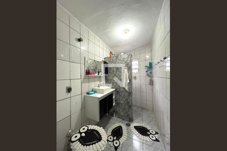 Casa à venda com 80m², 3 quartos e 1 vaga Casa à venda com 80m², 3 quartos e 1 vagaBanheiro
