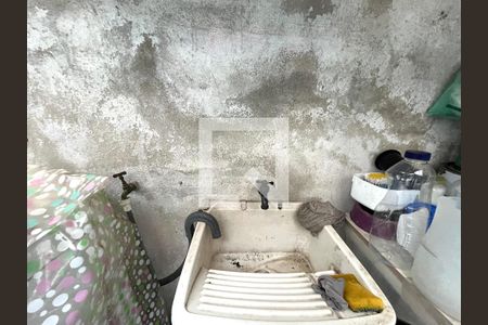 Casa à venda com 80m², 3 quartos e 1 vaga Casa à venda com 80m², 3 quartos e 1 vagaÁrea de Serviço