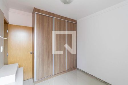 Apartamento à venda com 85m², 3 quartos e 2 vagasQuarto 2