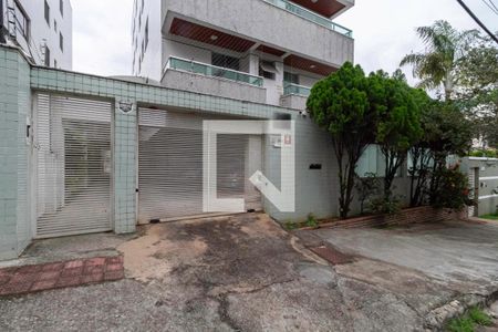 Apartamento à venda com 85m², 3 quartos e 2 vagasFachada