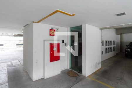 Apartamento à venda com 85m², 3 quartos e 2 vagasEntrada