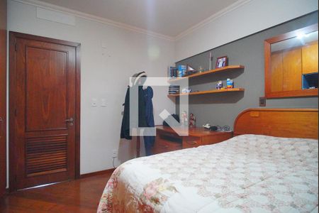 Apartamento à venda com 221m², 4 quartos e 3 vagas Apartamento à venda com 221m², 4 quartos e 3 vagasQuarto 1