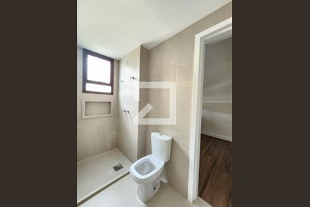 Apartamento à venda com 135m², 4 quartos e 3 vagas Apartamento à venda com 135m², 4 quartos e 3 vagasBanheiro/Suíte 4