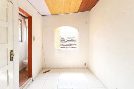 Casa para alugar com 70m², 2 quartos e sem vaga Casa para alugar com 70m², 2 quartos e sem vagaQuarto de Serviço