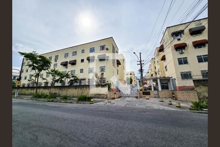 Apartamento à venda com 70m², 2 quartos e 1 vaga Apartamento à venda com 70m², 2 quartos e 1 vagaFachada