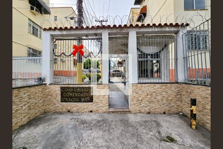 Apartamento à venda com 70m², 2 quartos e 1 vaga Apartamento à venda com 70m², 2 quartos e 1 vagaPortaria