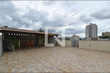 Casa à venda com 340m², 6 quartos e 10 vagas Casa à venda com 340m², 6 quartos e 10 vagasCobertura