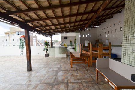 Casa à venda com 340m², 6 quartos e 10 vagas Casa à venda com 340m², 6 quartos e 10 vagasCobertura