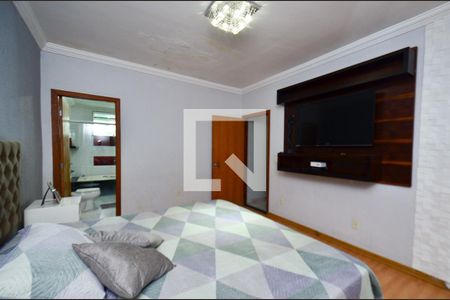 Casa à venda com 340m², 6 quartos e 10 vagas Casa à venda com 340m², 6 quartos e 10 vagasSuite