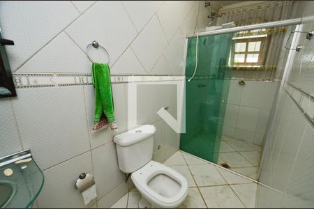 Casa à venda com 340m², 6 quartos e 10 vagas Casa à venda com 340m², 6 quartos e 10 vagasBanheiro casa2