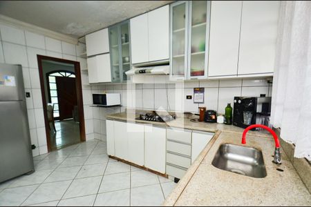 Casa à venda com 340m², 6 quartos e 10 vagas Casa à venda com 340m², 6 quartos e 10 vagasCozinha casa2